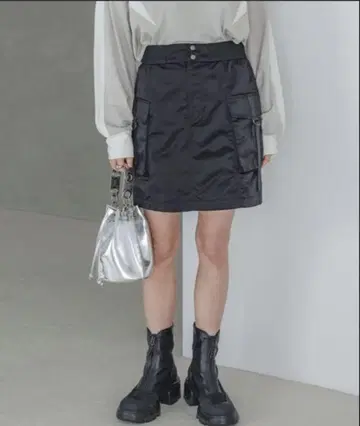 JEANASIS 플랩 포켓 미니 스커트