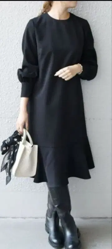 미사용 새상품 택 포함 SHIPS any 워셔블 페플럼 헴 원피스