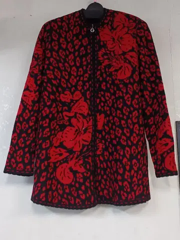 이타리야 빨간색과 블랙 레오파드 무늬 긴팔 가디건 자켓