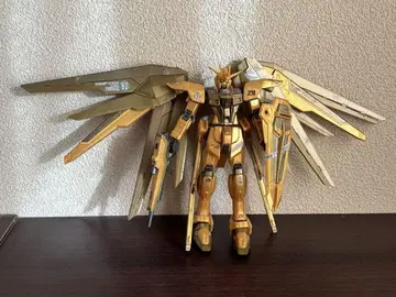HG 세븐일레븐 한정판 건담 프라모델 프리덤 건담 골드 컬러