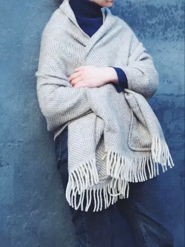 새상품 LAPUAN KANKURIT 포켓 숄 퓨어 뉴 울