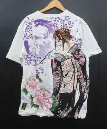 카라쿠리타마시 202047 여우 가면 게이샤 자수 반팔 티셔츠