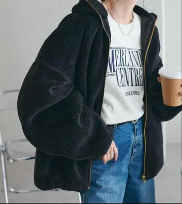 discoat 깔끔한 보아 스탠드 블루종