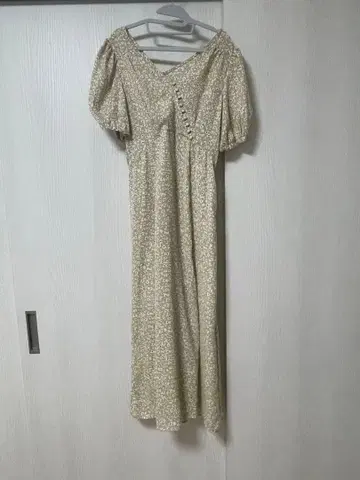 플라워 프린트 베이지 롱 원피스