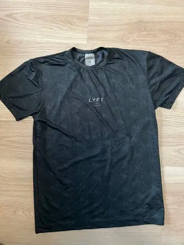 LYFT 셔츠