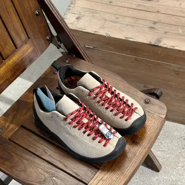 KEEN Jasper 24.5cm 새상품 어프로치 신발 베이지/레드