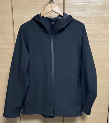 유니클로 블록 테크 후드티 3D 컷 블랙 xl