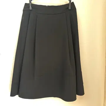 FOXEY NEW YORK 블랙 플레어 스커트 38
