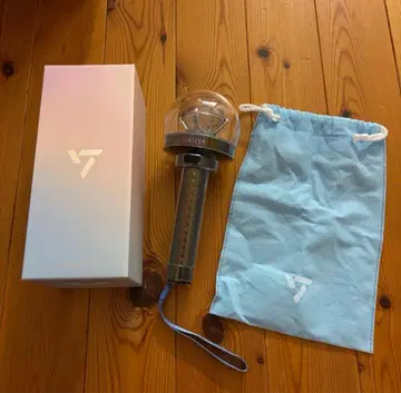 SEVENTEEN 세븐틴 OFFCIAL LIGHT STICK 응원봉
