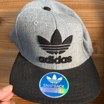 adidas 캡 그레이/블랙