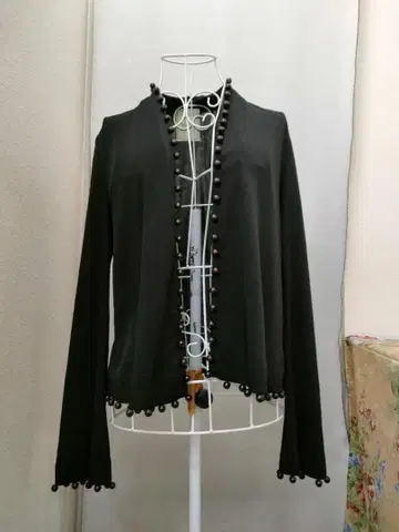 시빌라 블랙 가디건