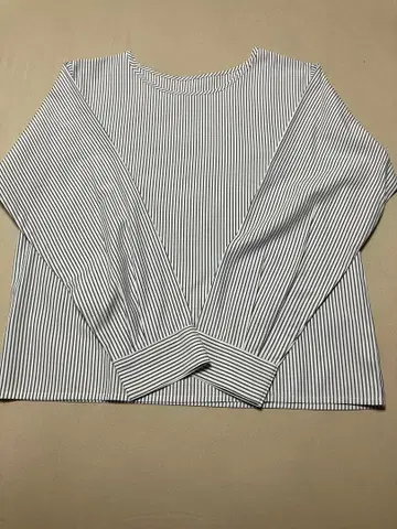 UNITED ARROWS 스트라이프 긴팔 셔츠 디자인