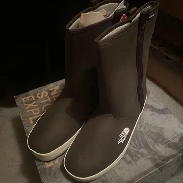 THE NORTH FACE 브라운 숏부츠