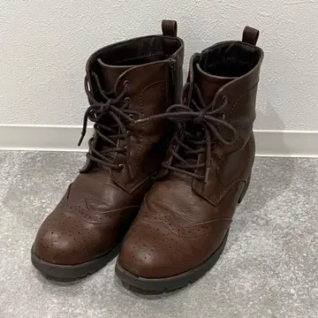 maRemaRe 마레마레 윙팁 레이스업 부츠 S 사이즈