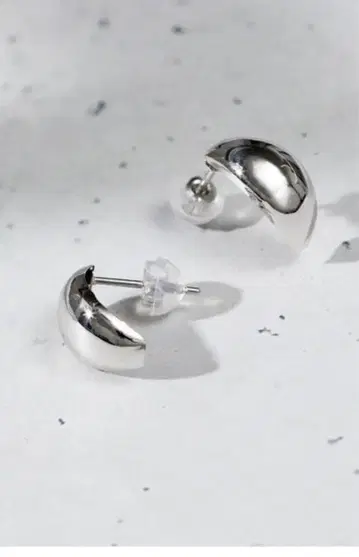 미사용 새상품 L&Co. K10 화이트 골드 귀걸이