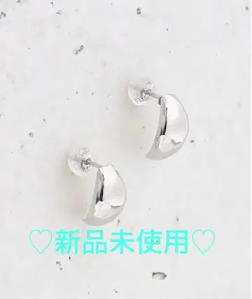 미사용 새상품 가격 인하 L&Co. K10 화이트 골드 귀걸이