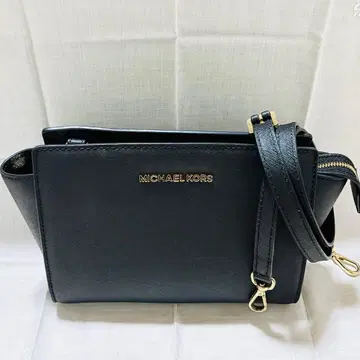 MICHAEL KORS 블랙 숄더백 수납 가방