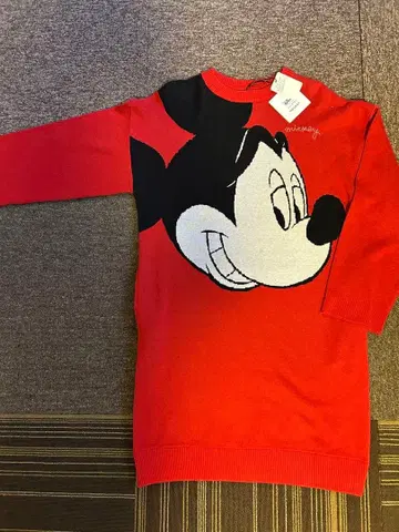 MOUSSY 미키 페이스 니트 상의