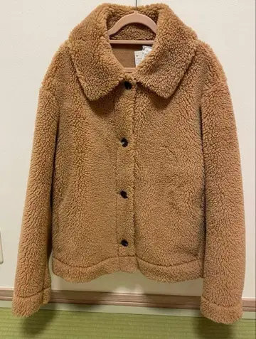 유니클로 보아 플리스 자켓 여성용 M 사이즈 브라운