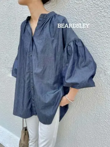 [ 가격 인하 협상 환영 ] 비어즐리 BEARDSLEY 데님 개더 셔츠