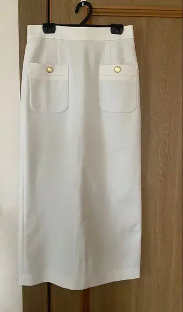 그린 라벨 릴랙싱 타이트 스커트