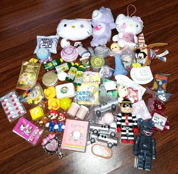 캐릭터 굿즈 캡슐 토이 가챠가챠 묶음 판매