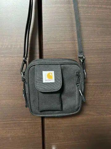 Carhartt 블랙 숄더백
