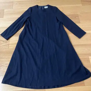 UNITED ARROWS 네이비 A라인 원피스