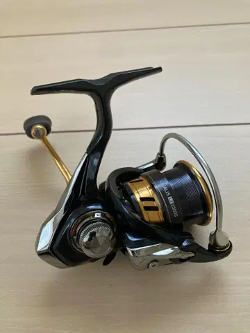 다이와 18 레가리스 LT 2000S