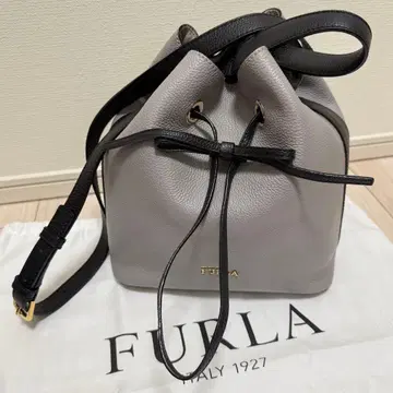 FURLA 복조리형 숄더백