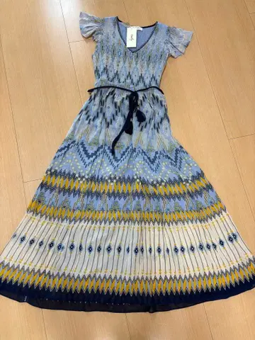 Derhy 플레어 슬리브 롱 원피스