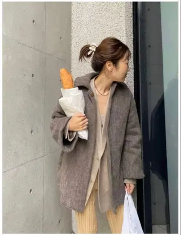 BASERANGE PYRENEES COAT 리버서블 코트