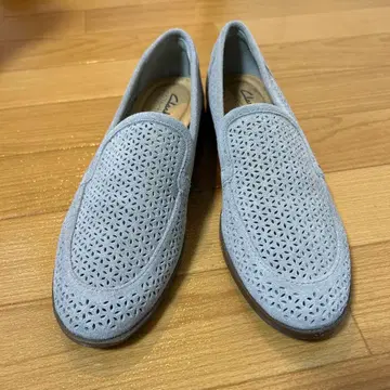 여성용 Clarks 23.5