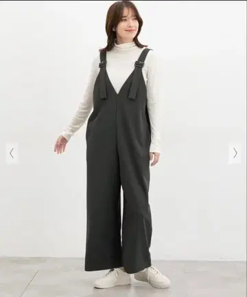 허니즈 V넥 올인원 차콜 L 사이즈
