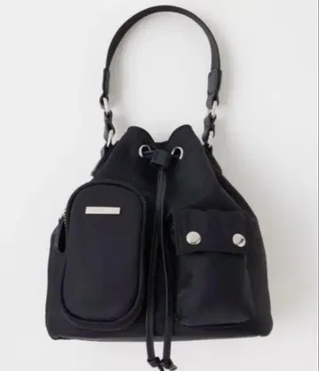 moussy 로고 스트랩 버킷 백