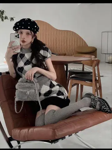 Darich 아가일 하트 체크 니트 셋업 GRY