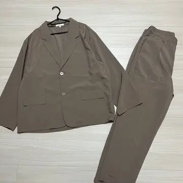 [ 새상품급 ] Nylaus 나일러스 셋업 브라운 L
