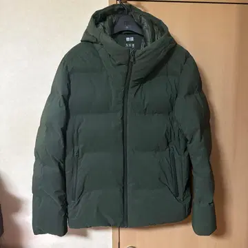 UNIQLO 심리스 다운 자켓 올리브 그린 후드 부착