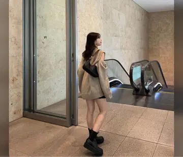 RiLi 오픈 숄더 니트 원피스 베이지