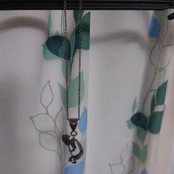 코코펠리 펜던트 목걸이