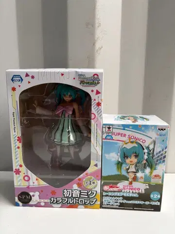 하츠네 미쿠 & 레이싱 미쿠 피규어 2세트