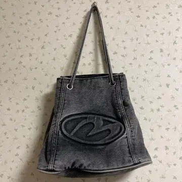 그레이 로고 데님 토트백