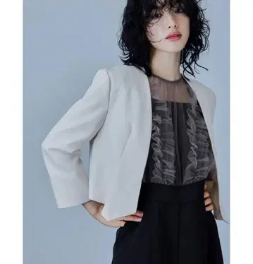 niana 노카라 숏 포멀 자켓