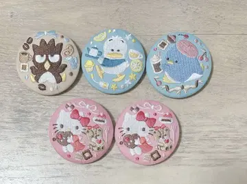 산리오 자수 캔뱃지