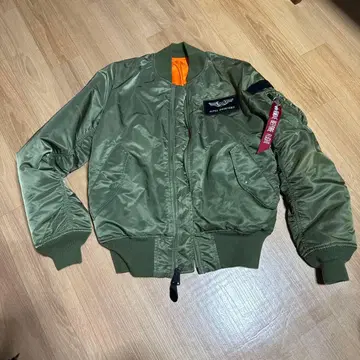 ALPHA INDUSTRIES MA-1 플라이트 자켓 사이즈 S