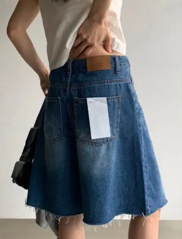 Didot.showroom 워싱 버뮤다 데님 하프