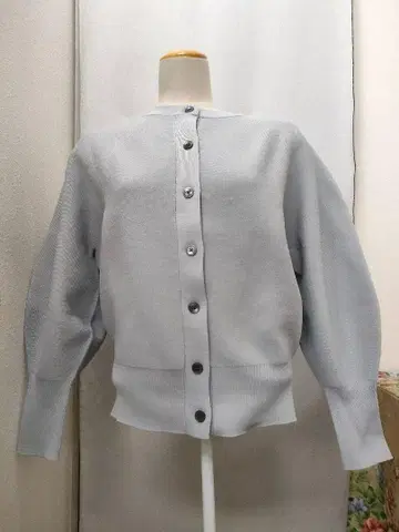 플라스테 그레이 가디건 크롭