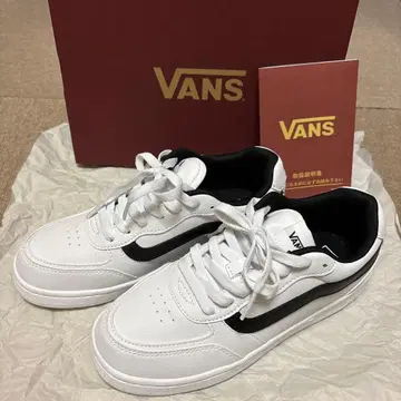 VANS BRAVO 6H 24.5cm 화이트 스니커즈