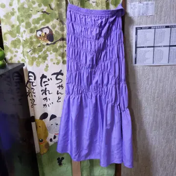 보라색 플레어 스커트