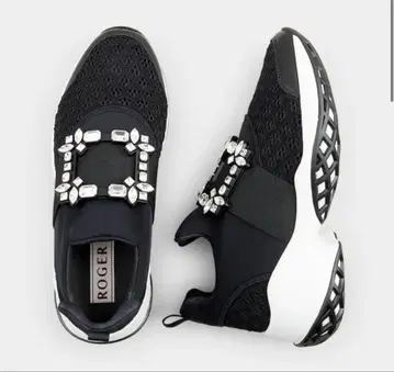 Roger Vivier 비브랑 패브릭 스니커즈 블랙